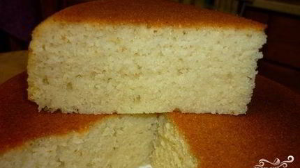 Манник на кефире в мультиварке