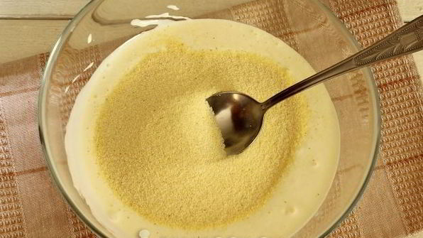 манник на сметане с яблоками