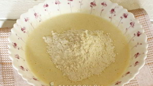 манник на сметане с яблоками