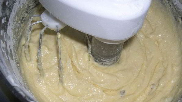 манник с изюмом в мультиварке