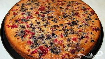 Манник с лесными ягодами