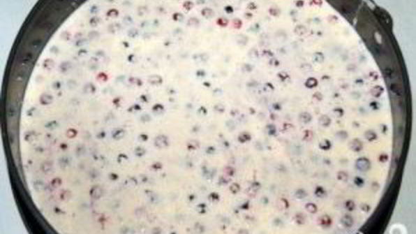 манник с лесными ягодами