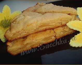 Манник с яблоками