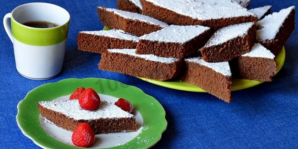 Рецепт шоколадного манника на кефире