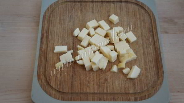 зеленые мини-манники с сыром в мультиварке