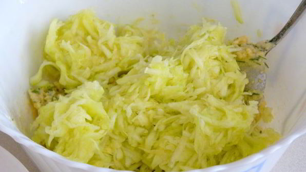 кабачково-сырные оладьи