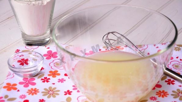 оладьи на сыворотке пышные без яиц