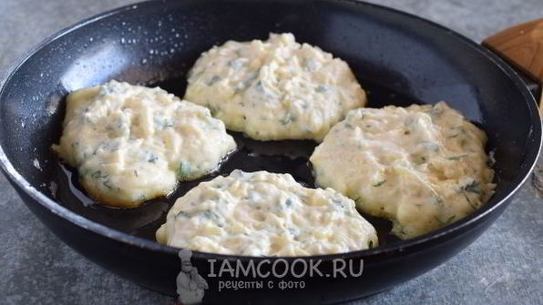 оладьи с сыром и зеленью