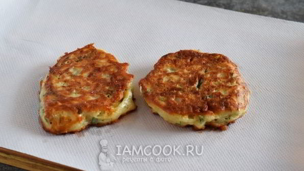 оладьи с сыром и зеленью