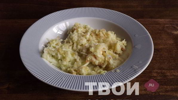 оладьи с яблоком