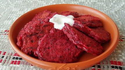 Оладьи свекольные