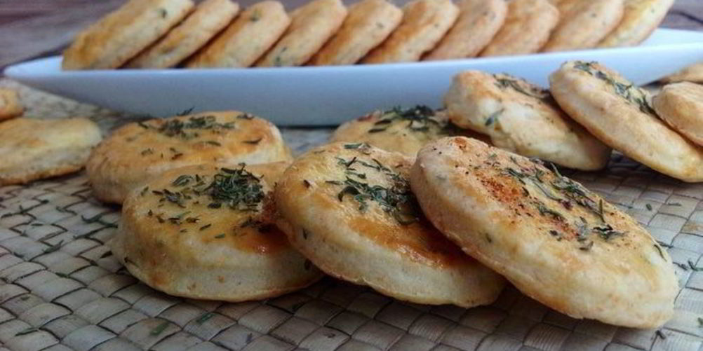Рецепт греческого печенья с брынзой и тимьяном