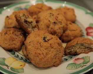 Печенье с финиками и орехами