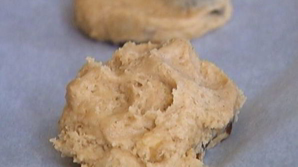 печенье с финиками и орехами