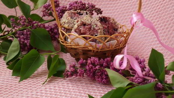 песочное печенье с черной смородиной