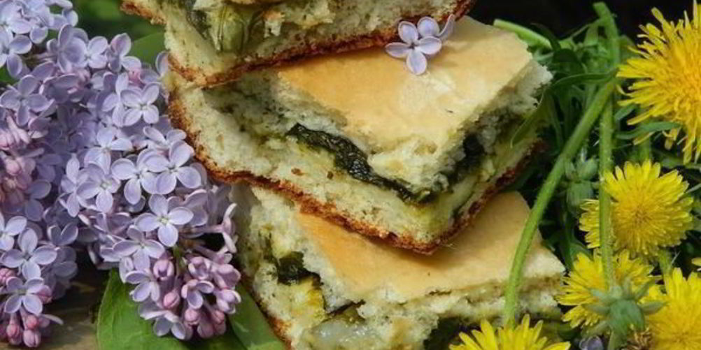 Рецепт дрожжевого пирога с щавелем