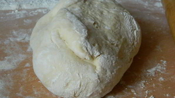 дрожжевой пирог с щавелем