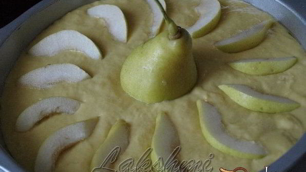 грушевый пирог на минеральной воде