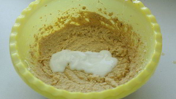 кукурузный пирог со сливой