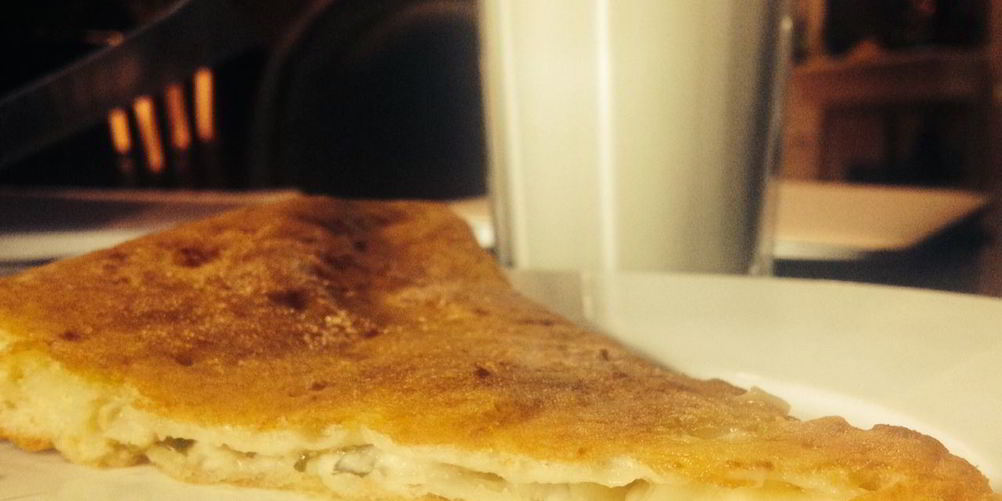 Рецепт пирога из творожного теста с сыром