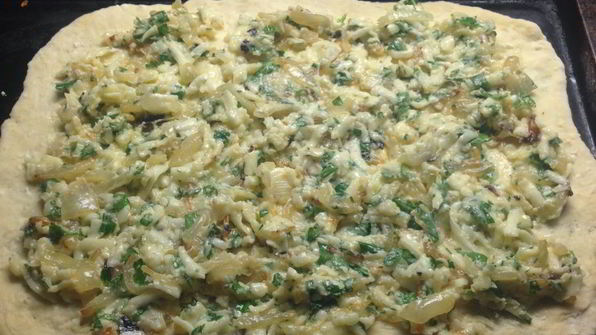 пирог из творожного теста с сыром