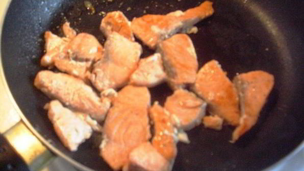 пирог с лососем