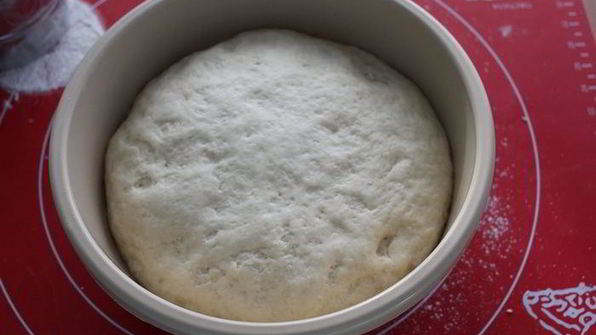 пирог с яблоками и брусникой