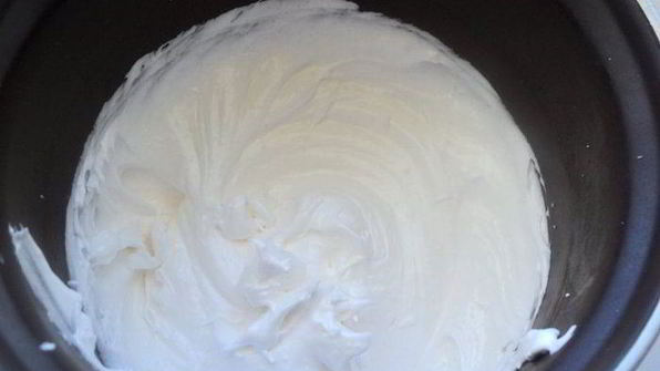 пирог с яблоками и меренгой