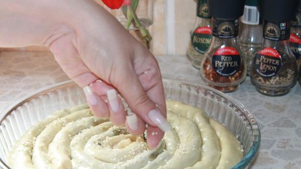 пирог улитка со шпинатом