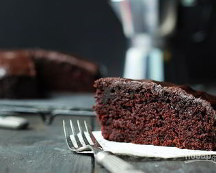 Шоколадный пирог без яиц