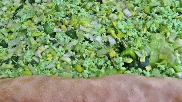 сырный пирог-рулет