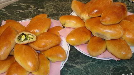 Дрожжевые пирожки на кефире