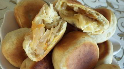 Пирожки из готового бездрожжевого теста