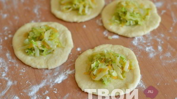 пирожки из творожного теста