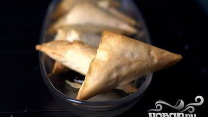 Пирожки с грибами и голубым сыром