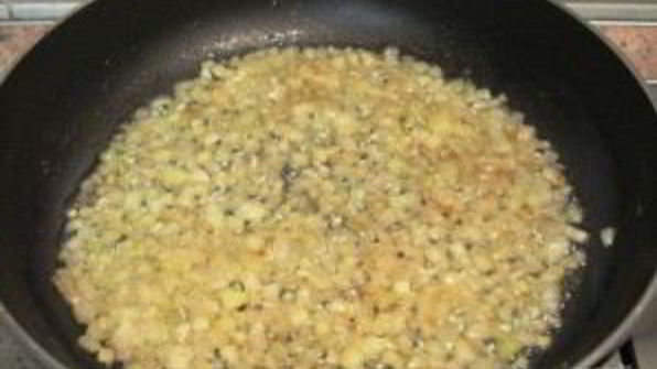 пирожки с капустой из слоеного теста