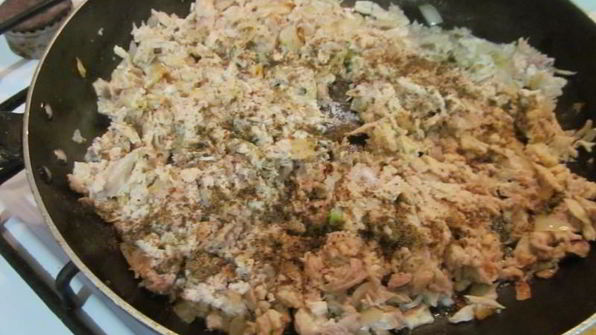 пирожки с курицей на сметане без дрожжей