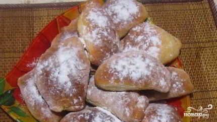 Пирожки с повидлом в духовке