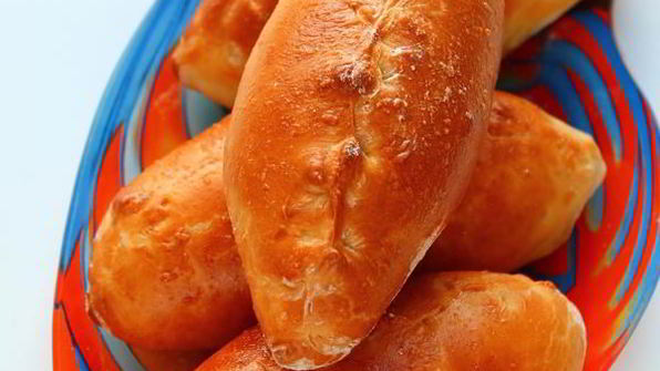 пирожки с рыбой и рисом в хлебопечке