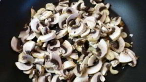 пирожки за 5 минут на сковороде