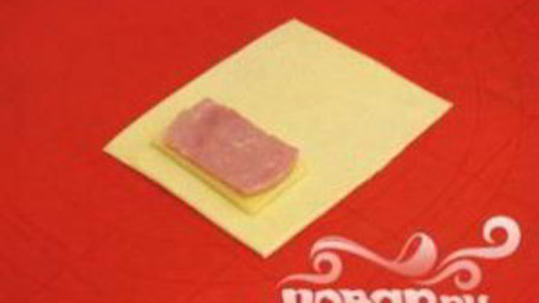 слоеные пирожки с ветчиной и сыром