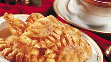 Жареные пирожки с капустой и грибами