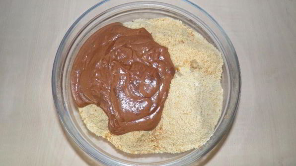 домашнее пирожное картошка из сухарей со сгущенкой