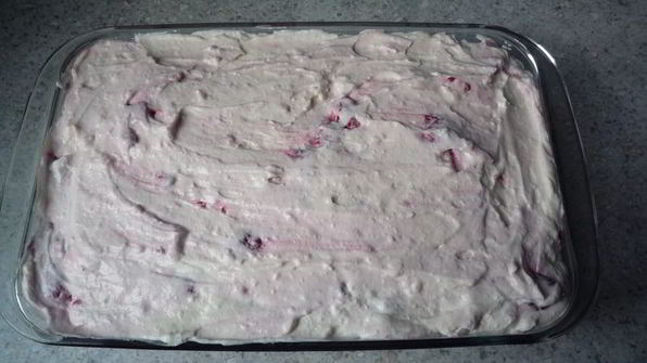 малиновые пирожные страчателла