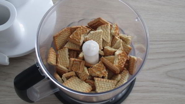 пирожное колбаска из печенья