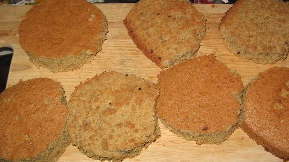 пирожное сладкое колечко