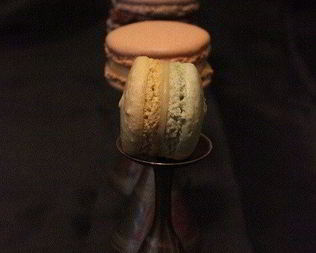 Пирожные макароны на итальянской меренге