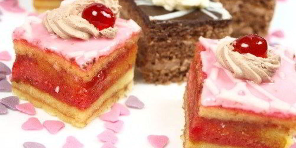 Рецепт пирожных с клюквой