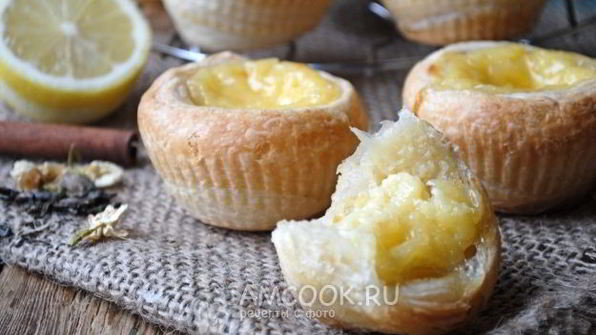 португальское пирожное паштейш с заварным кремом