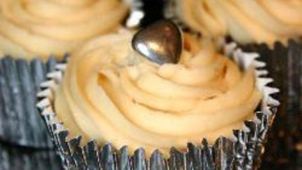 Шоколадно-кофейные пирожные с кремом Бейлис